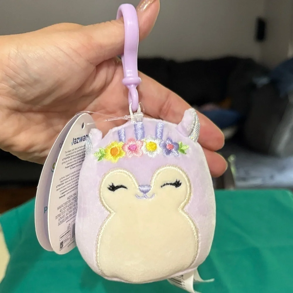 Squishmallows Pastel Plush with Rainbow Tail Sydnee clip